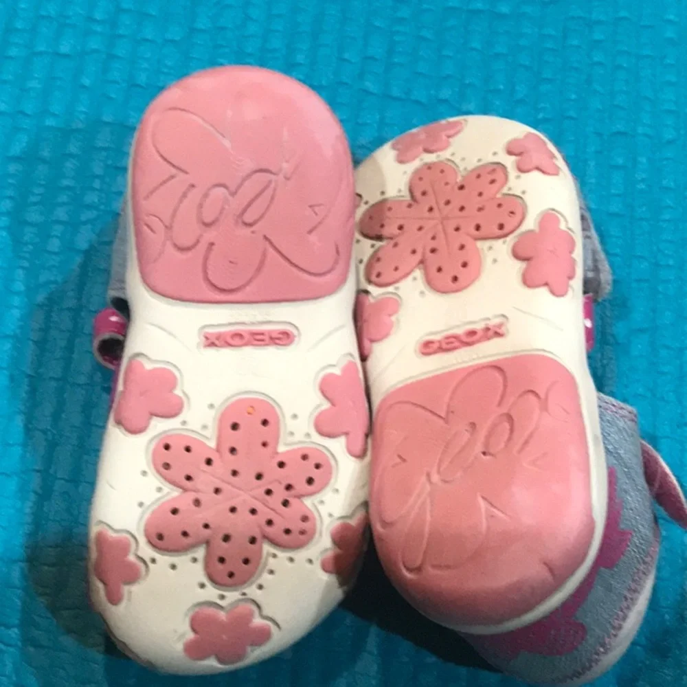☀️GEOX RESPIRA Girl’s Authentic Geox Denim/ Leather Sandals, 4.5